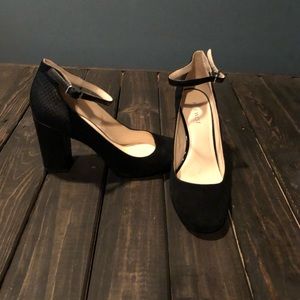 Black nine west shoes